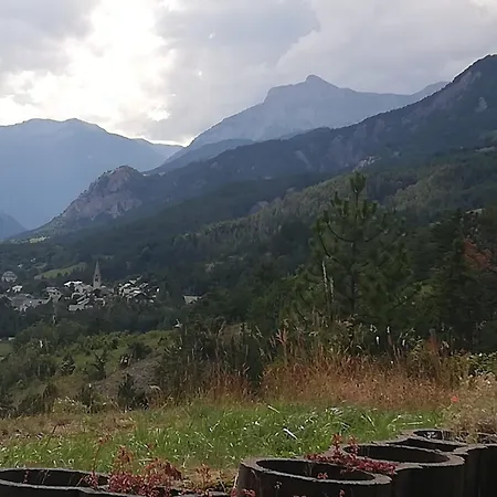 App Vue Montagne Proche Piscine Rando Riviere Nature Apartment Barcelonnette