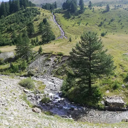 App Vue Montagne Proche Piscine Rando Riviere Nature Apartment Barcelonnette
