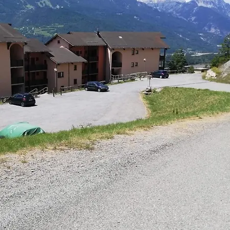 App 2ch Vue Montagne Proche Praloup Appartement